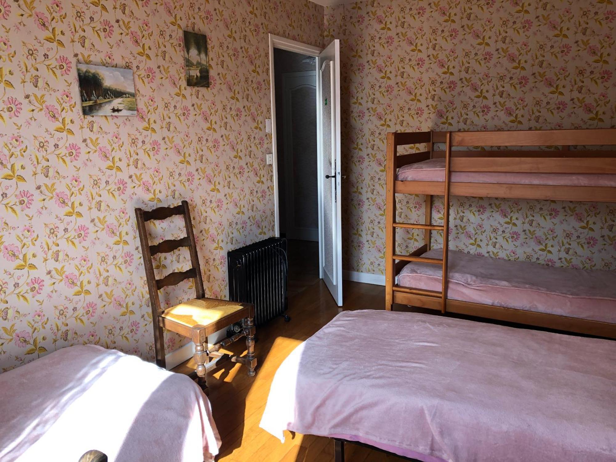 Chambre 2 Dans Un Appartement Bourg-en-Bresse Buitenkant foto
